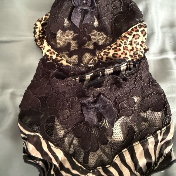 Vintage Second Skin Victoria’s Secret Panties - Picture 11 of 11